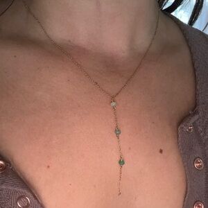 Tree Myriah brand lariat style necklace with green stones